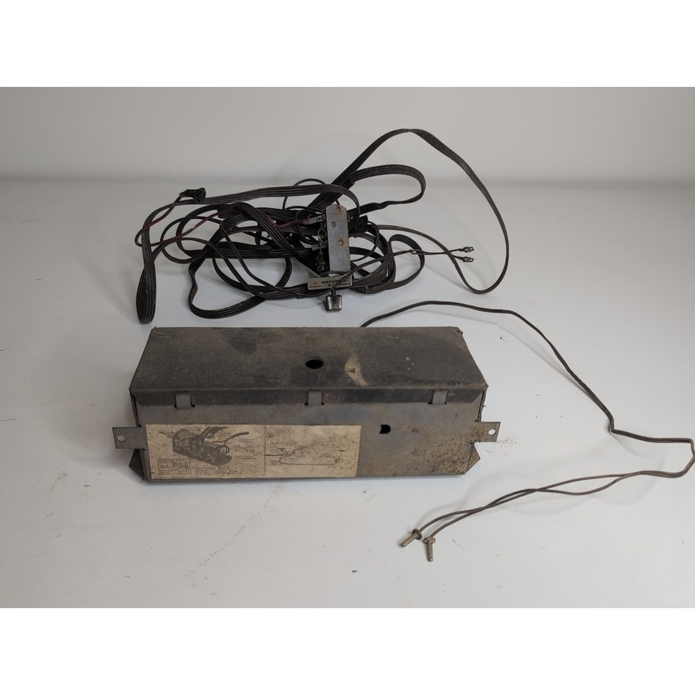 Vintage 1962 1963 1964 1965 1966 67 MOTOROLA R200 VIBRASONIC REVERB SOUND SYSTEM
